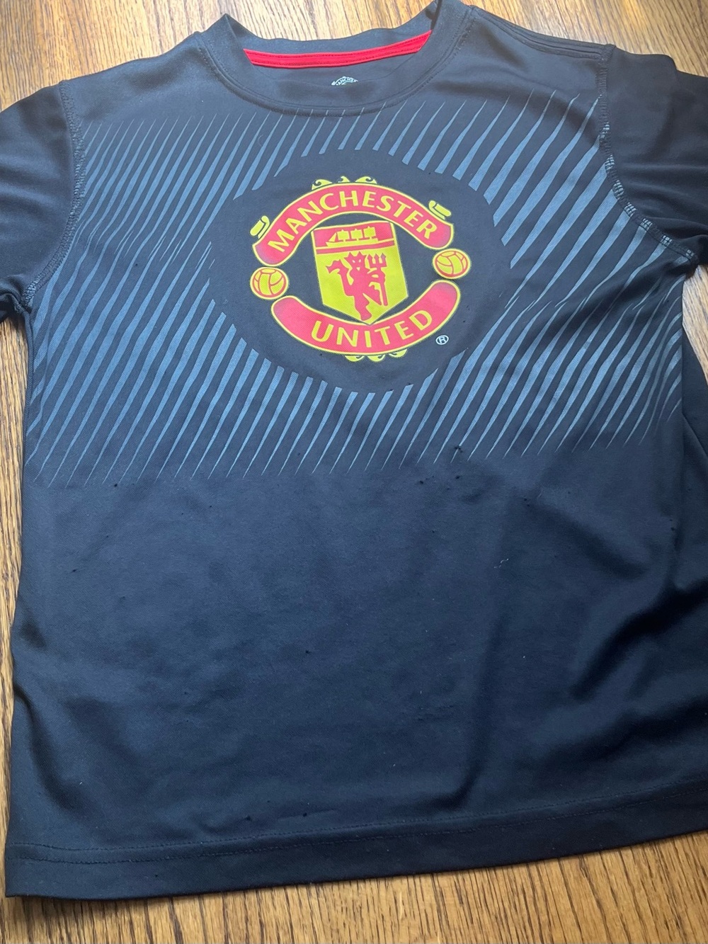 Manchester United Boys' Navy Crest Jersey Top